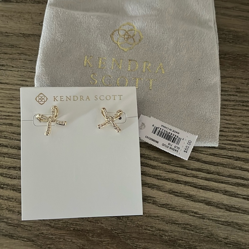 Kendra Scott Bow Earrings